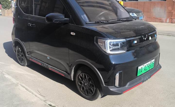 五菱汽车 宏光MINIEV 2022款 GAMEBOY 200km 玩咖款 磷酸铁锂