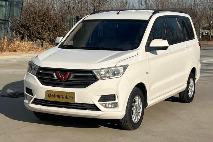 五菱汽车 五菱宏光 2019款 1.5L S舒适型国VI LAR