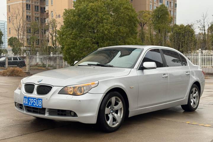 宝马 5系 525Li 豪华型