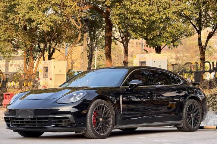 保时捷 Panamera Panamera 4 行政加长版 2.9T