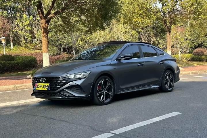 现代 菲斯塔 280TGDi DLX豪华版