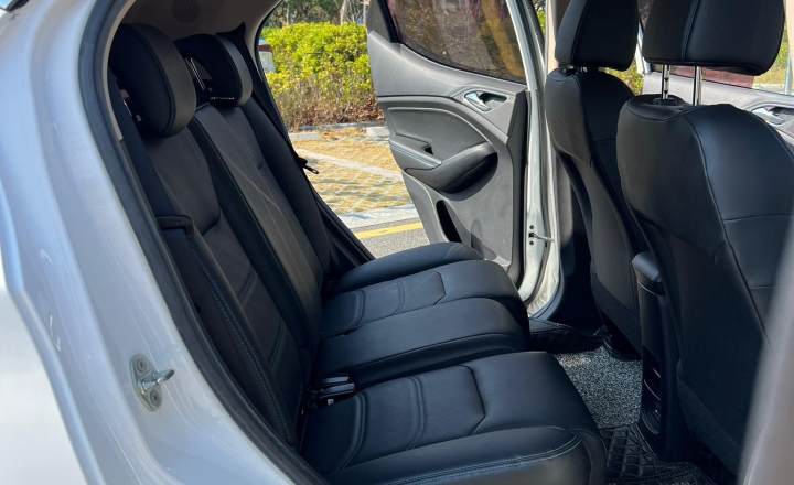 比亚迪 元新能源 2018款 EV360 智联炫酷型