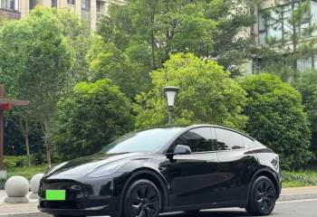 特斯拉 Model Y 后轮驱动版