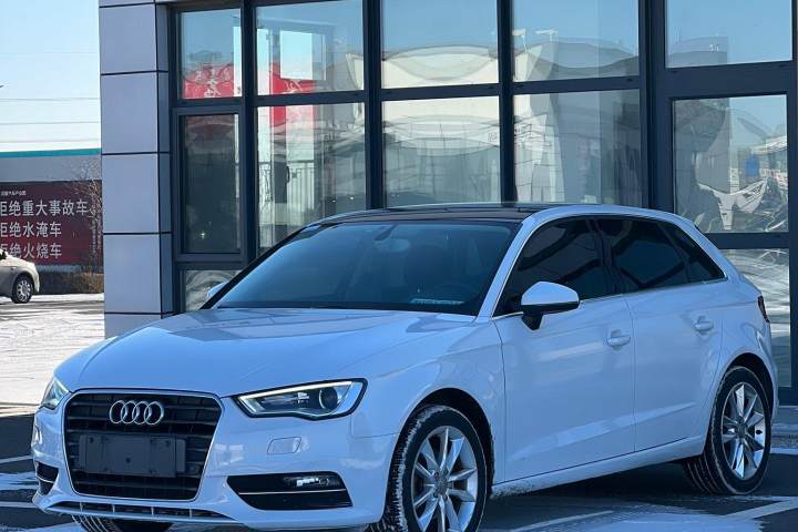 奥迪 A3 Sportback 35 TFSI 自动舒适型