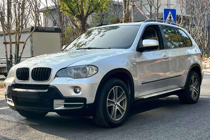 宝马 X5(进口) xDrive30i豪华型