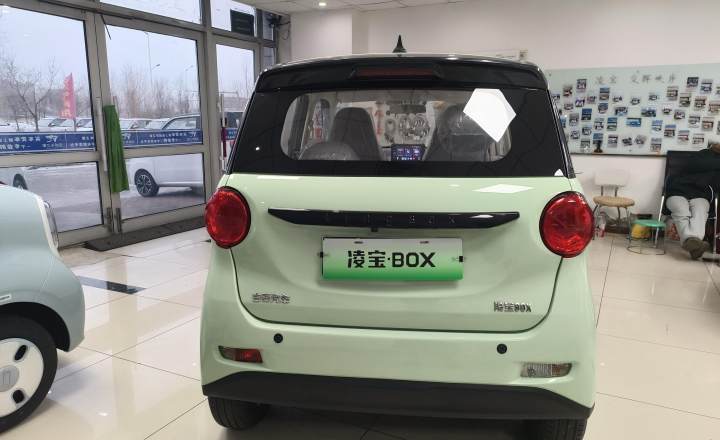 凌宝汽车 凌宝BOX 2025款 140km 青柠版