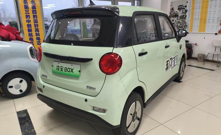 凌宝汽车 凌宝BOX 2025款 140km 青柠版