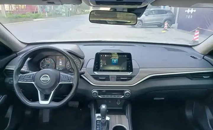 日产 天籁 2020款 2.0L XE 时尚版