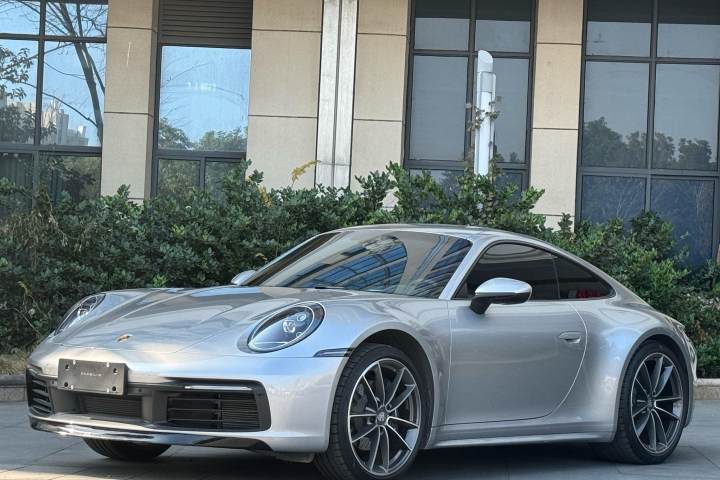 保时捷 911 Carrera 3.0T