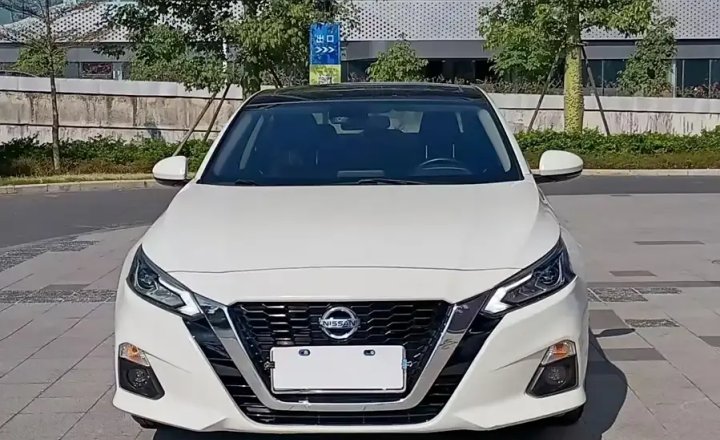 日产 天籁 2020款 2.0L XE 时尚版