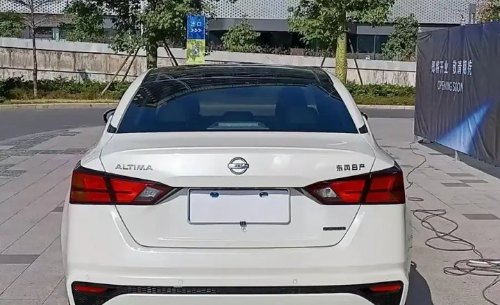 日产 天籁 2020款 2.0L XE 时尚版