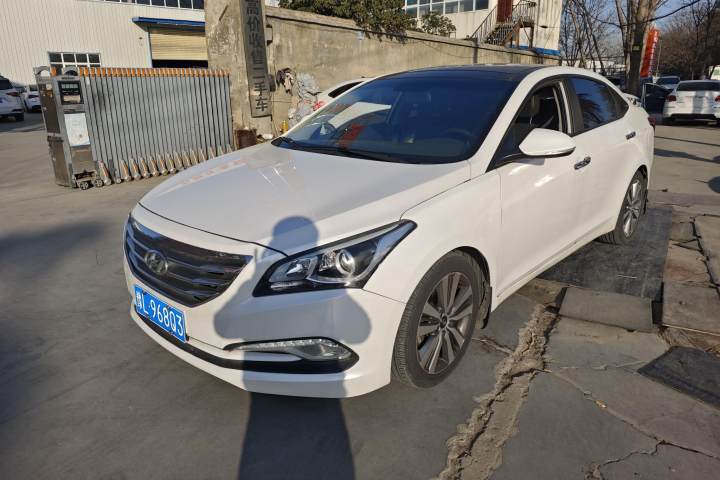 现代 名图 1.8L 自动尊贵型DLX