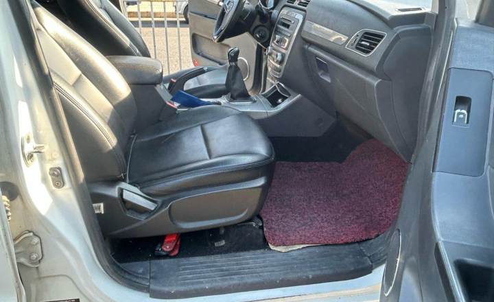 江汽集团 江淮T6 2018款 2.0T柴油国V创客版舒适型长轴HFC4DB21D1