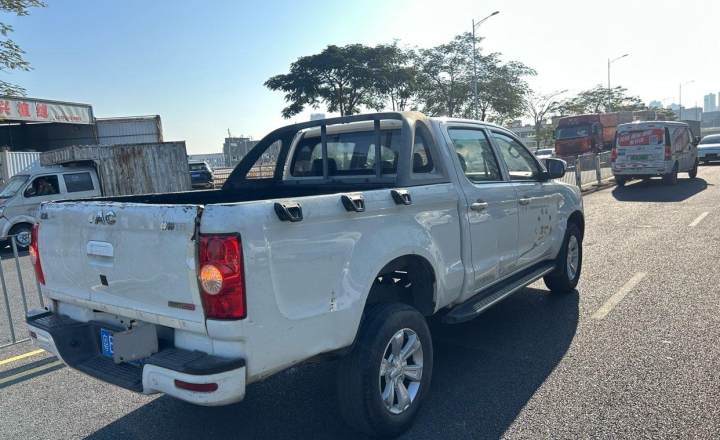 江汽集团 江淮T6 2018款 2.0T柴油国V创客版舒适型长轴HFC4DB21D1