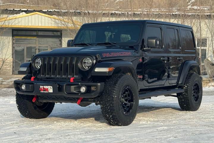 Jeep 牧马人 2.0T 罗宾汉四门版