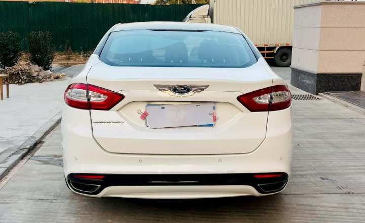 福特 蒙迪欧 2013款 2.0L GTDi200时尚型