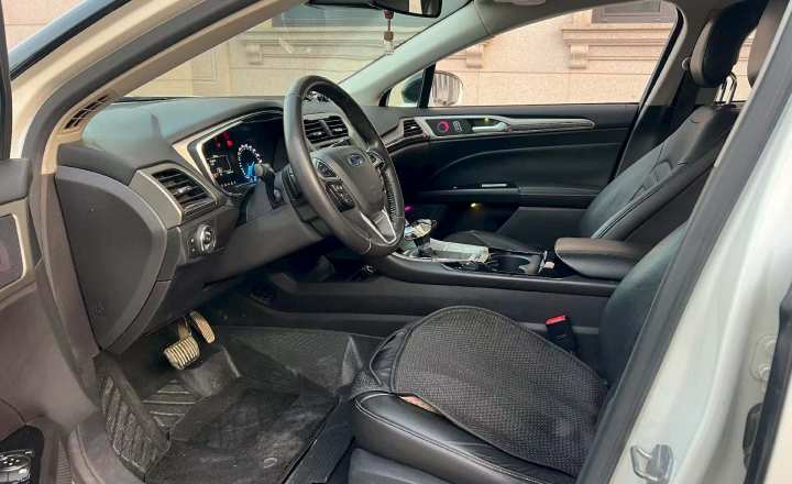 福特 蒙迪欧 2013款 2.0L GTDi200时尚型