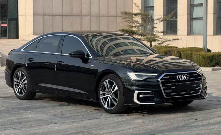 奥迪 A6L 2022款 40 TFSI 豪华动感型