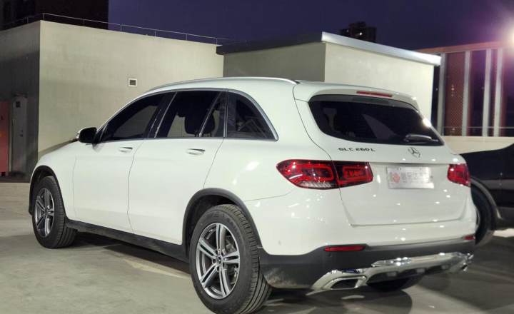 奔驰 GLC 2021款 GLC 260 L 4MATIC 动感型