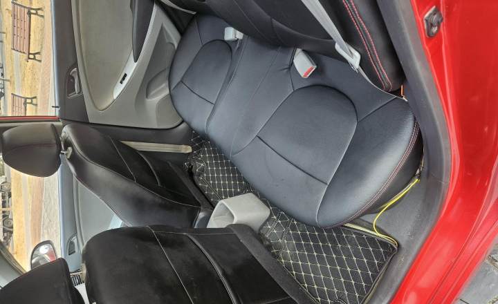 现代 瑞纳 2014款 1.4L 手动智能型GLS