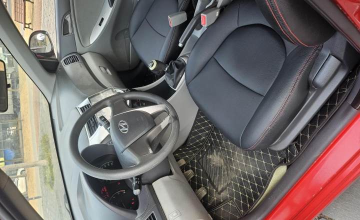 现代 瑞纳 2014款 1.4L 手动智能型GLS