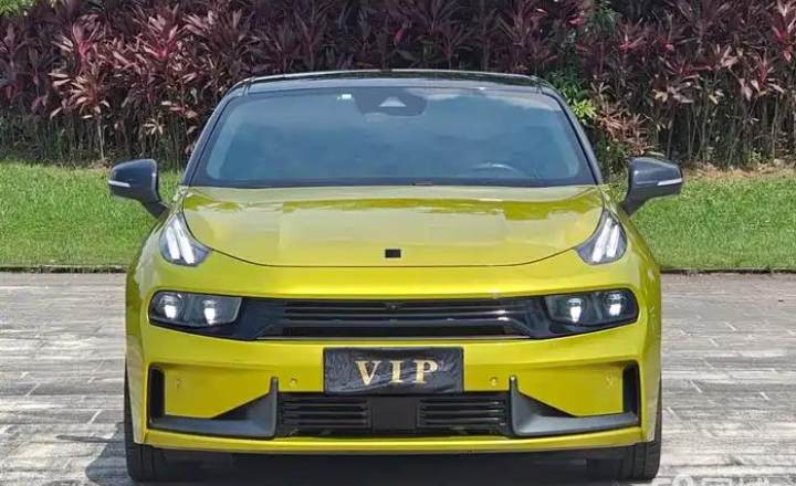 领克 03 2020款 03+ 2.0TD 自动驭风版