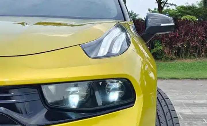 领克 03 2020款 03+ 2.0TD 自动驭风版