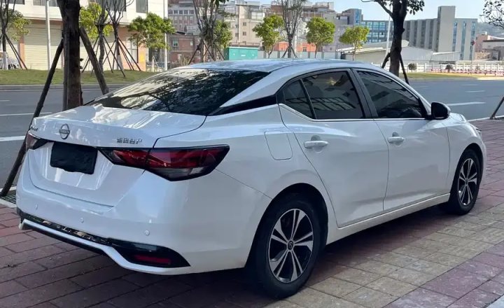日产 轩逸 2023款 1.6L CVT舒享版
