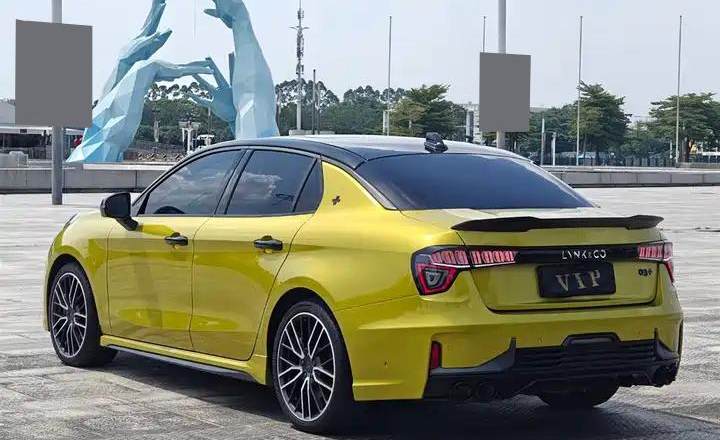 领克 03 2020款 03+ 2.0TD 自动驭风版