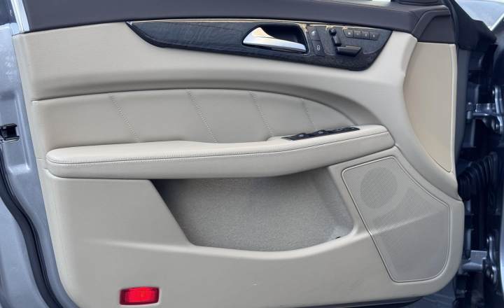 奔驰 CLS 2012款 CLS 300 CGI