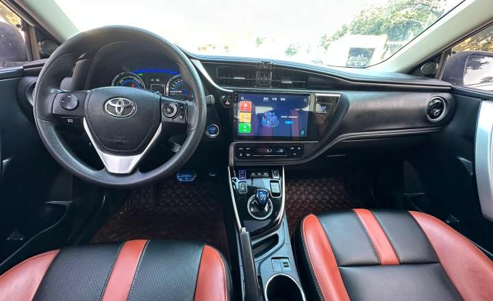 丰田 卡罗拉 2018款 双擎 1.8L ECVT智尚版