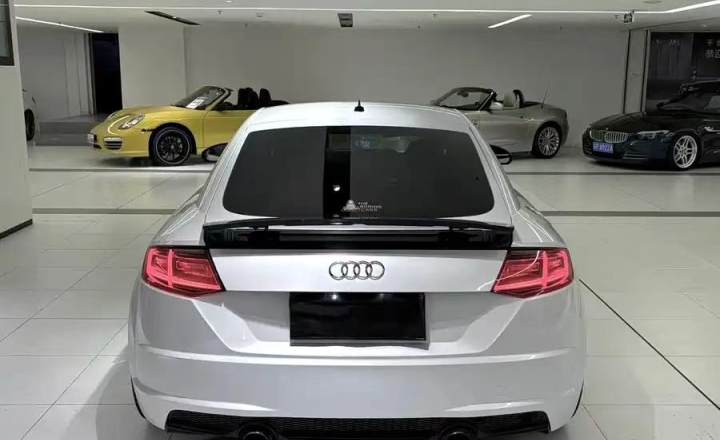 奥迪 TT 2017款 TT Coupe 45 TFSI quattro