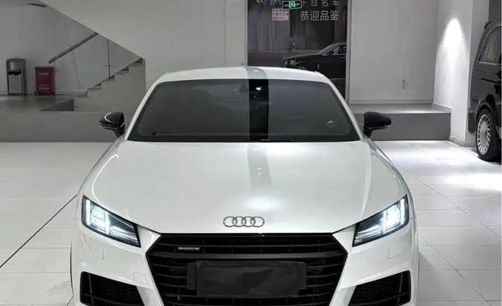 奥迪 TT 2017款 TT Coupe 45 TFSI quattro