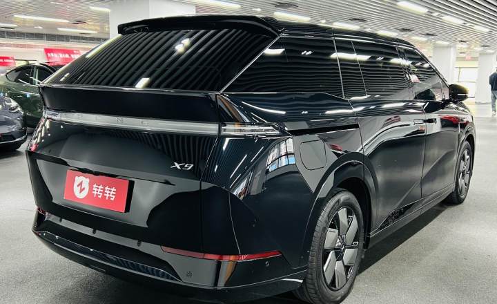 小鹏 X9 2024款 702超长续航Max