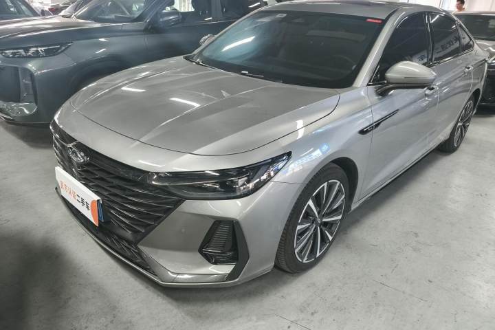 奇瑞 艾瑞泽8 2024款 高能版 2.0T DCT劲