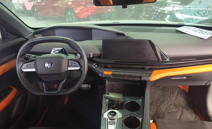 长安 UNIV 2023款 2.0T 锋速版