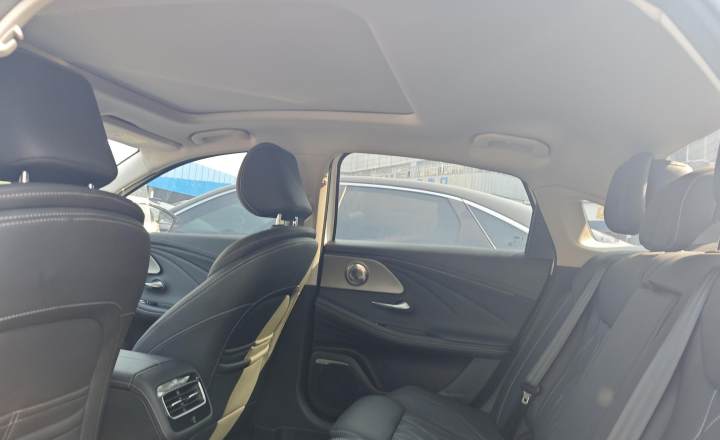 奇瑞 艾瑞泽8 2024款 1.6T DCT睿