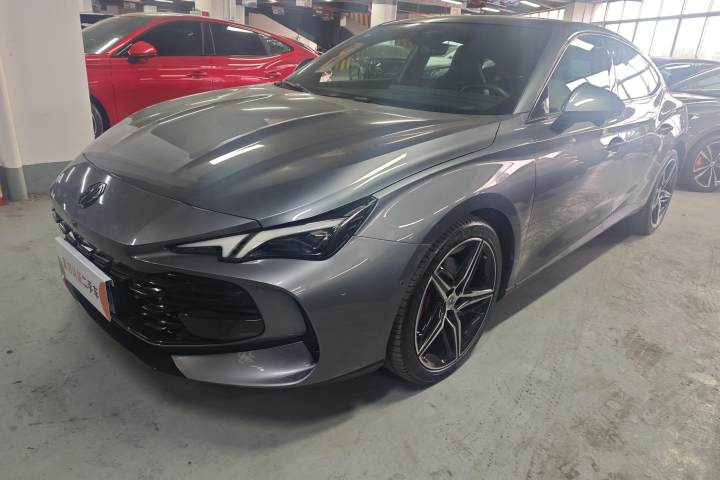 名爵 MG7 2025款 2.0T Trophy+ 超级智驾版