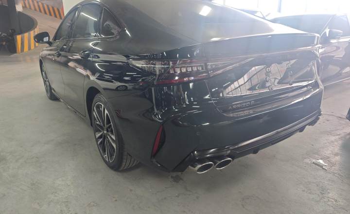 奇瑞 艾瑞泽8 2024款 高能版 2.0T DCT御