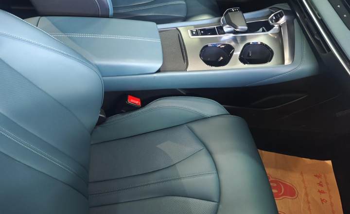 名爵 MG7 2023款 2.0T 自动Trophy+激擎耀世版