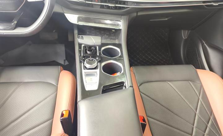 长安 逸动 2022款 PLUS 蓝鲸NE 1.4T GDI DCT旗舰版