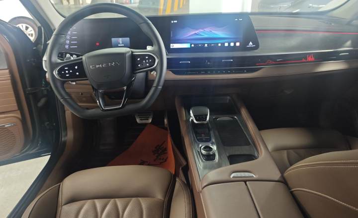 奇瑞 艾瑞泽8 2024款 高能版 2.0T DCT御