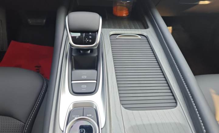 奇瑞 艾瑞泽8 2024款 1.6T DCT睿