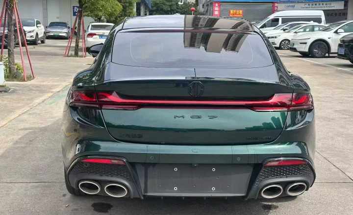 名爵 MG7 2023款 2.0T 自动Trophy+激擎耀世版