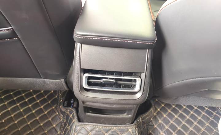 长安 逸动 2022款 PLUS 蓝鲸NE 1.4T GDI DCT旗舰版