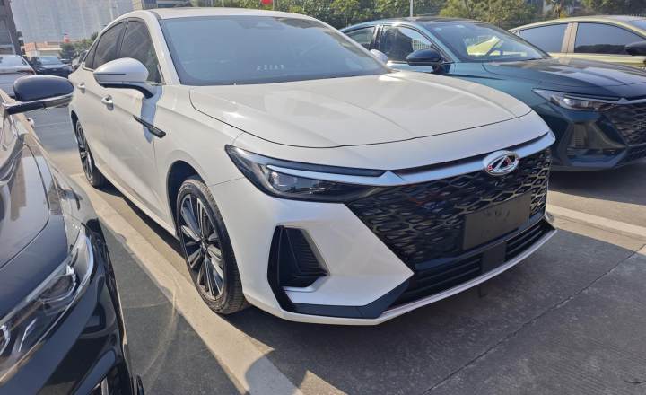 奇瑞 艾瑞泽8 2024款 1.6T DCT睿