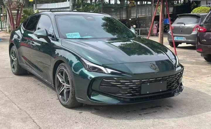 名爵 MG7 2023款 2.0T 自动Trophy+激擎耀世版