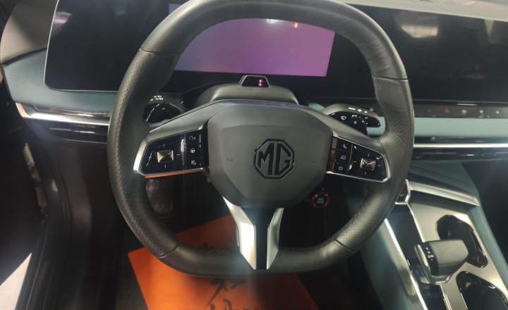 名爵 MG7 2025款 2.0T Trophy+ 超级智驾版