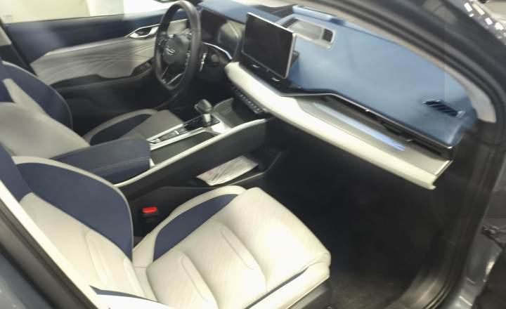 吉利汽车 星瑞 2023款 2.0TD 尊贵型