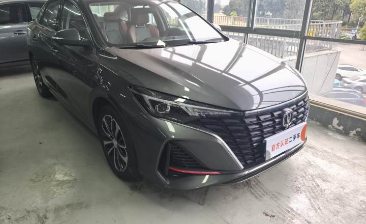 长安 逸动 2022款 PLUS 蓝鲸NE 1.4T GDI DCT旗舰版